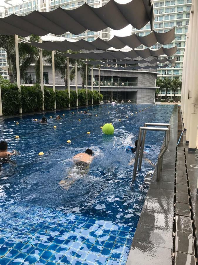 Azure Condo Resort Paranaque Bldg Maldives มะนิลา ภายนอก รูปภาพ
