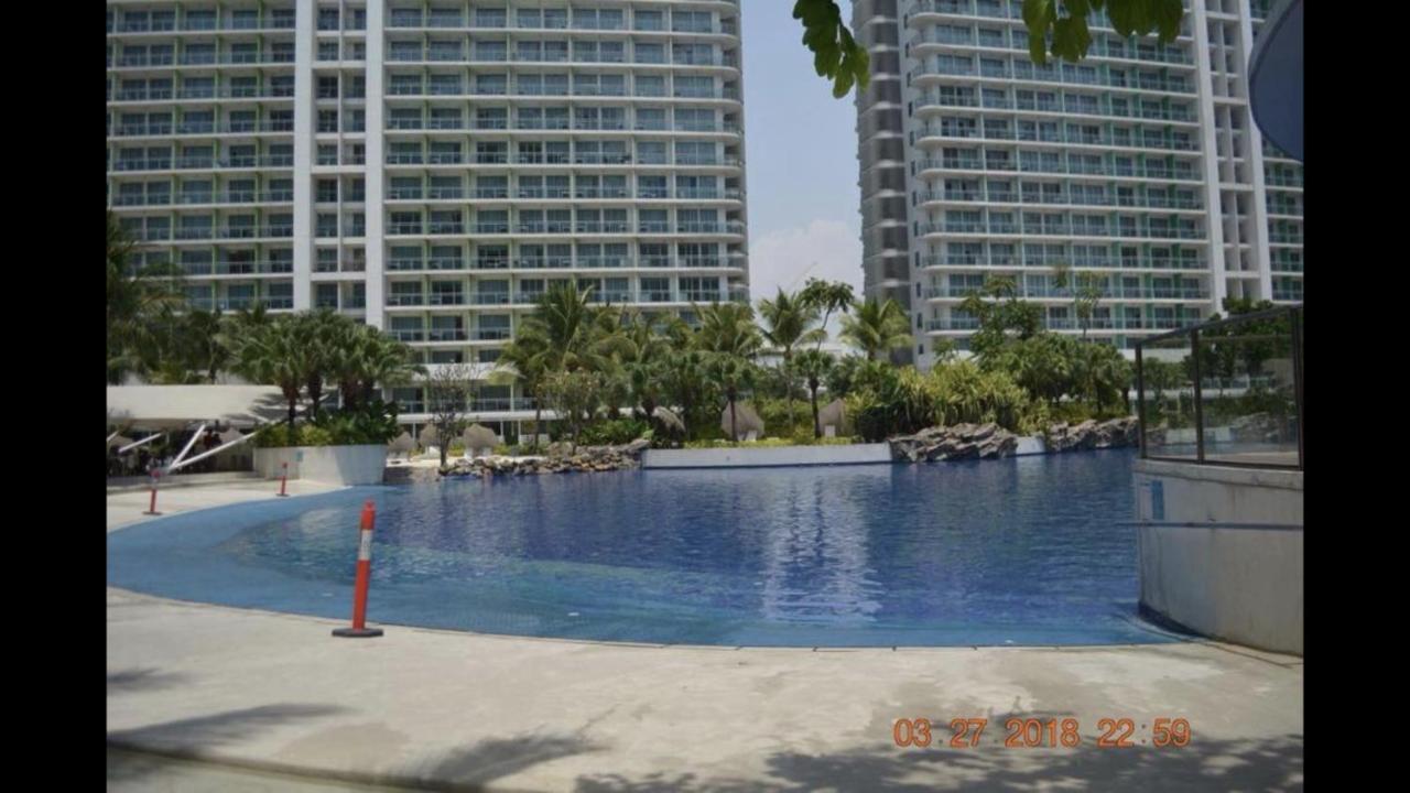 Azure Condo Resort Paranaque Bldg Maldives มะนิลา ภายนอก รูปภาพ